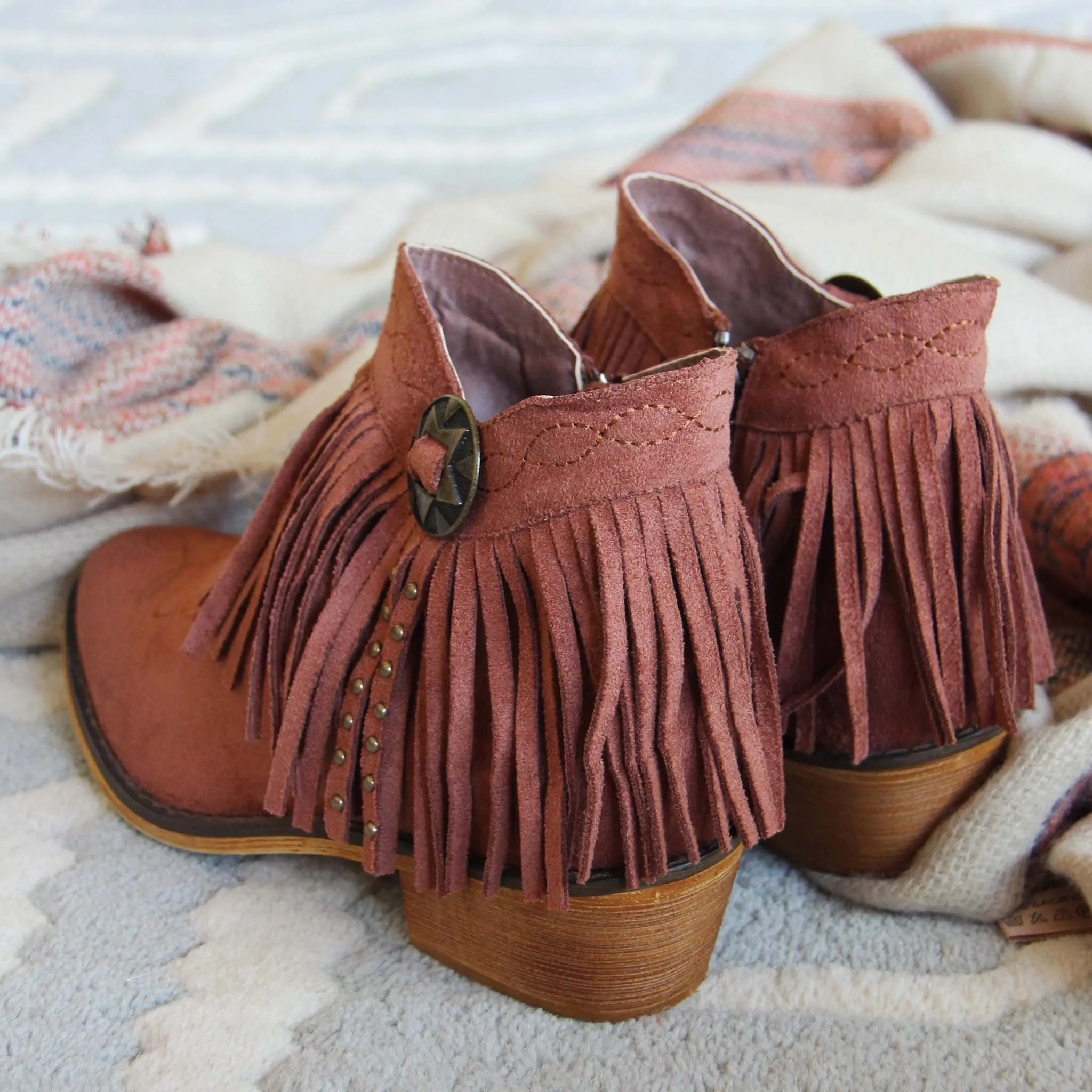 Lost Valley Fringe Boots