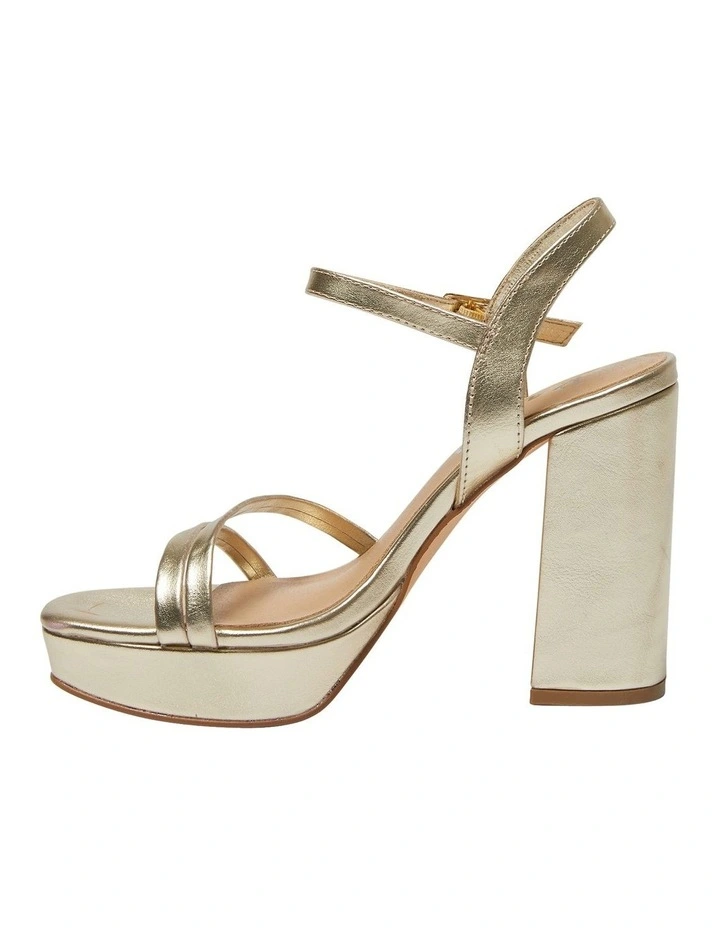 Lulu Sandals in Soft Gold Smooth