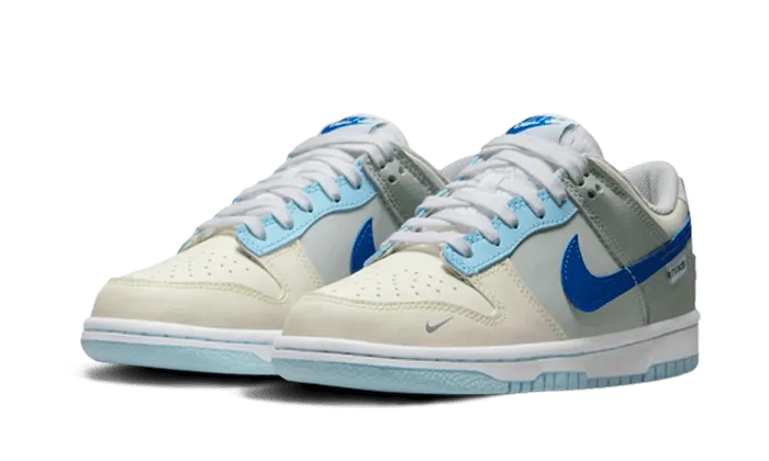 Nike Dunk Low Ivory Hyper Royal