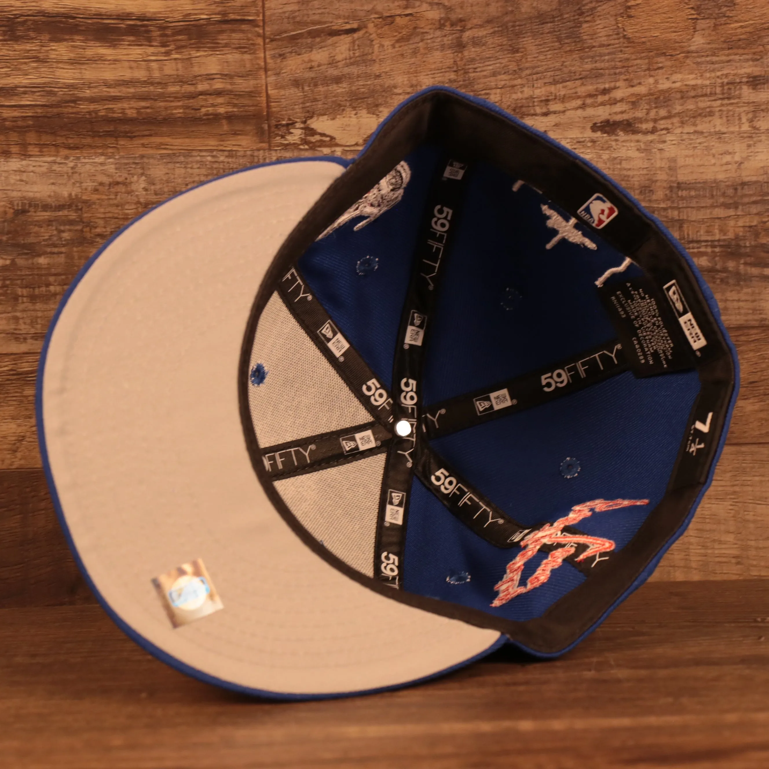 Philadelphia 76ers City Transit All Over Side Patch Gray Bottom 59Fifty Fitted Cap