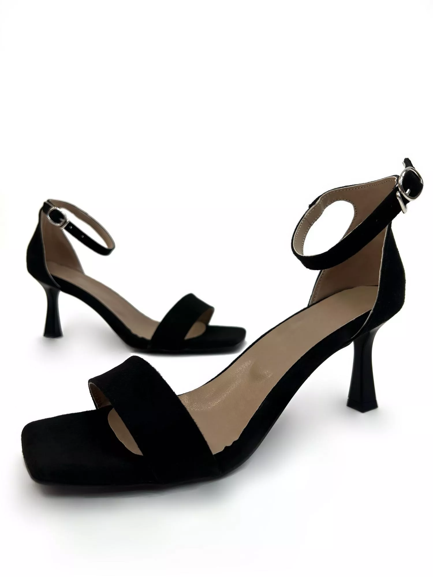 Women sandals O012 - BLACK