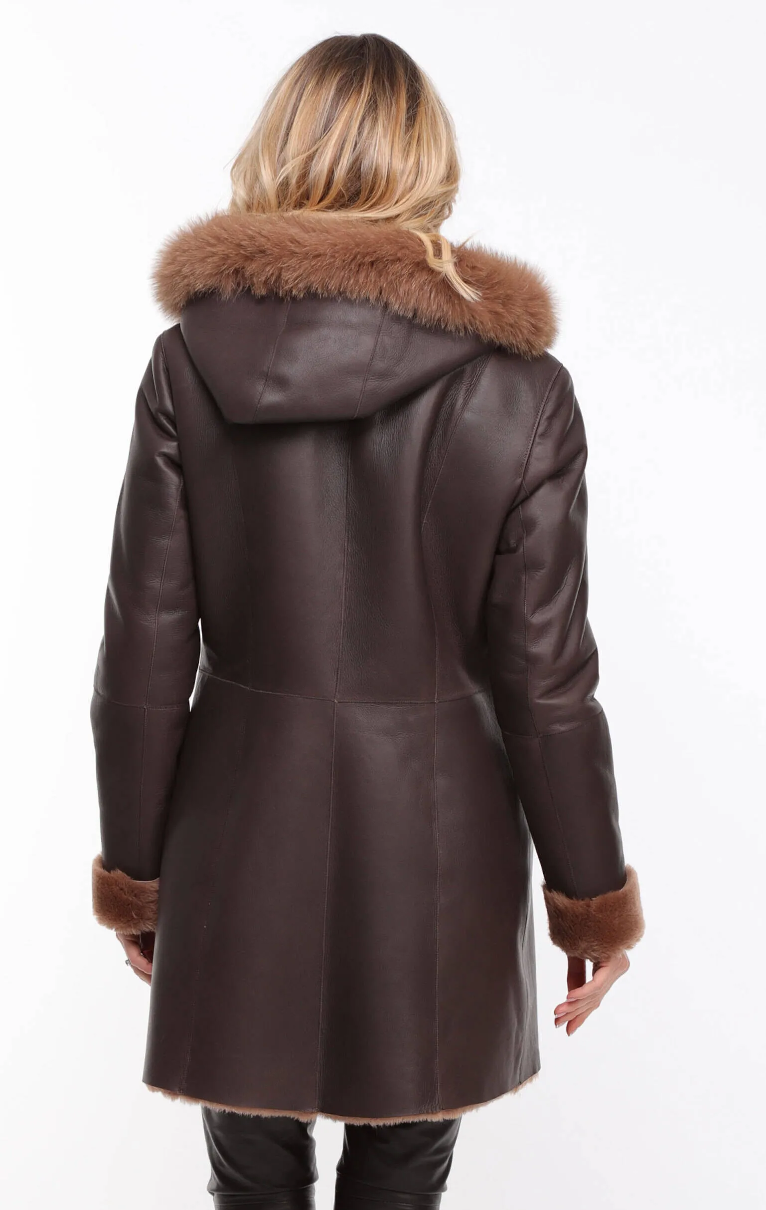 Women's chocolate hooded sheepskin coat \aurelia\