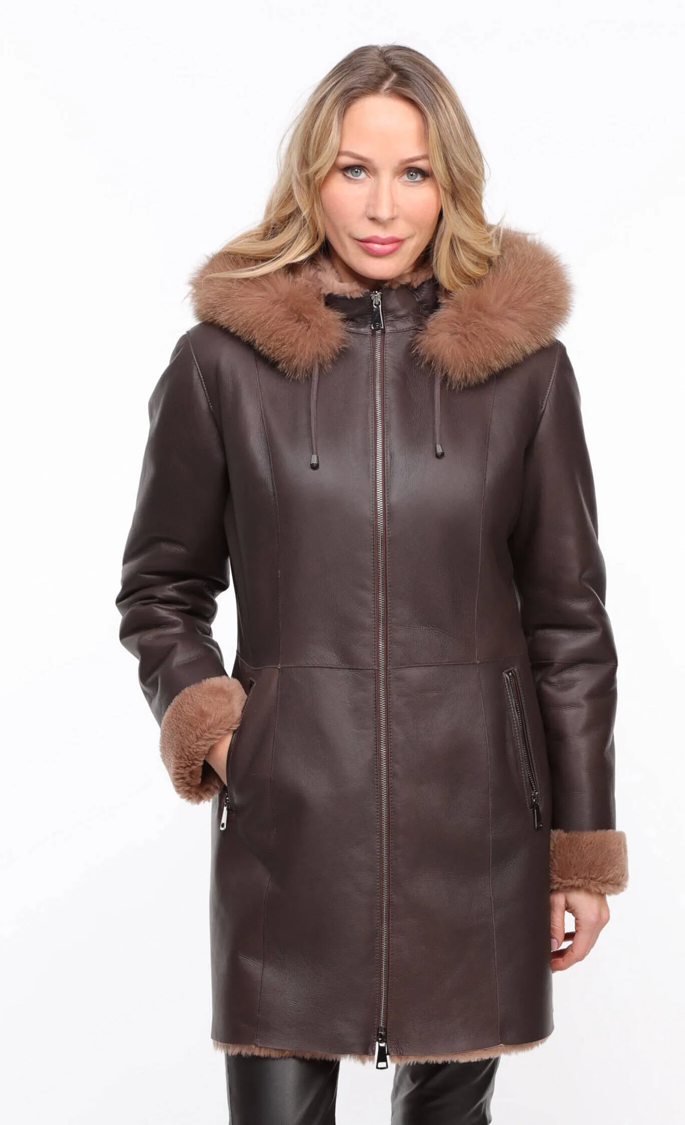 Women's chocolate hooded sheepskin coat \aurelia\